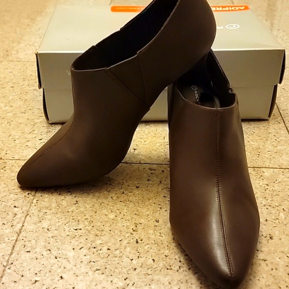 ROCKPORT collab with Adidas Adiprene Comfy Sport Short Ankle Boots Booties